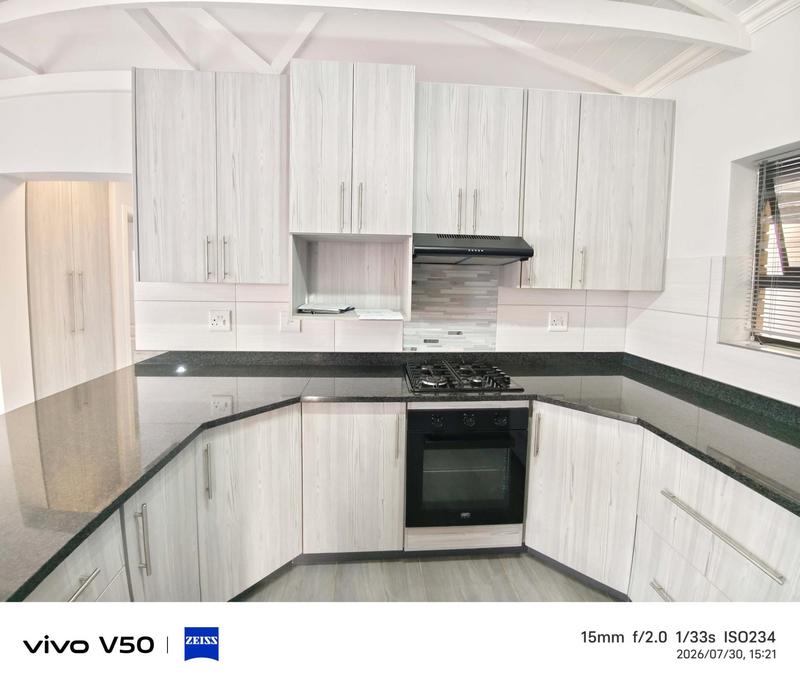 3 Bedroom Property for Sale in Seemeeu Park Western Cape